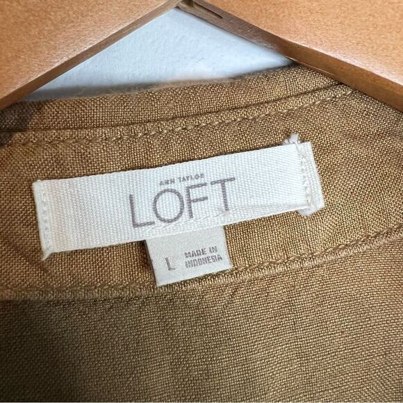 Ann Taylor LOFT Linen Blend Jumpsuit Size large Cargo Military Style - Picture 3 of 11